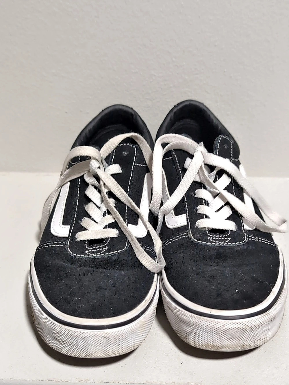 Vans Old Skool Black & White Sneakers